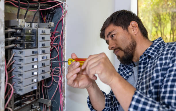 Best Electrical Outlet Repair  in Burlington, WI
